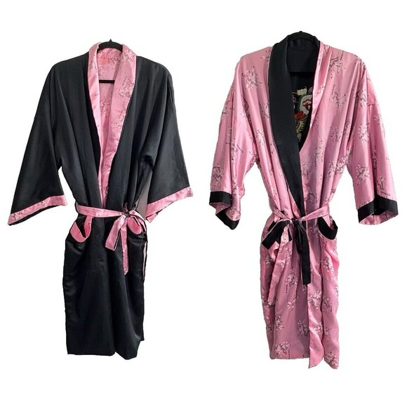 JAPANESE Women Reversible Robe One SZ Black Pink Embroidered Dragon Kimono 65-3 - Picture 2 of 13